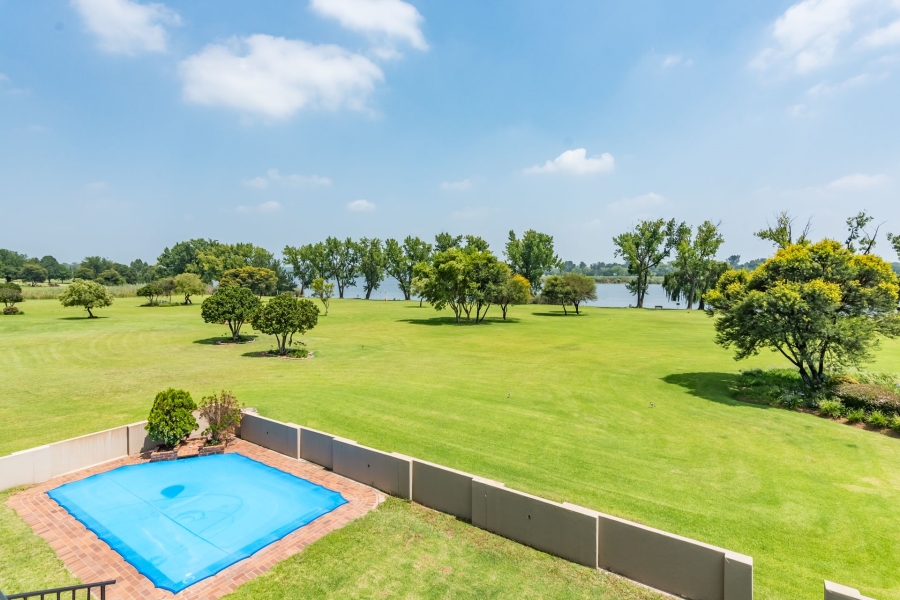 5 Bedroom Property for Sale in Club Milos Estate Free State